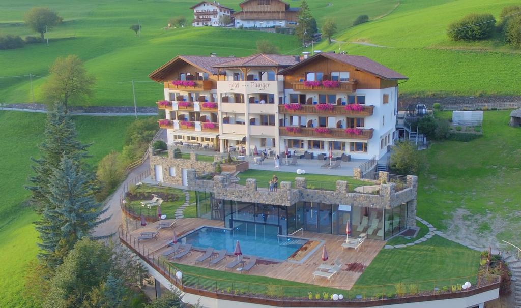Hotel Plunger Кастельротто Екстер'єр фото